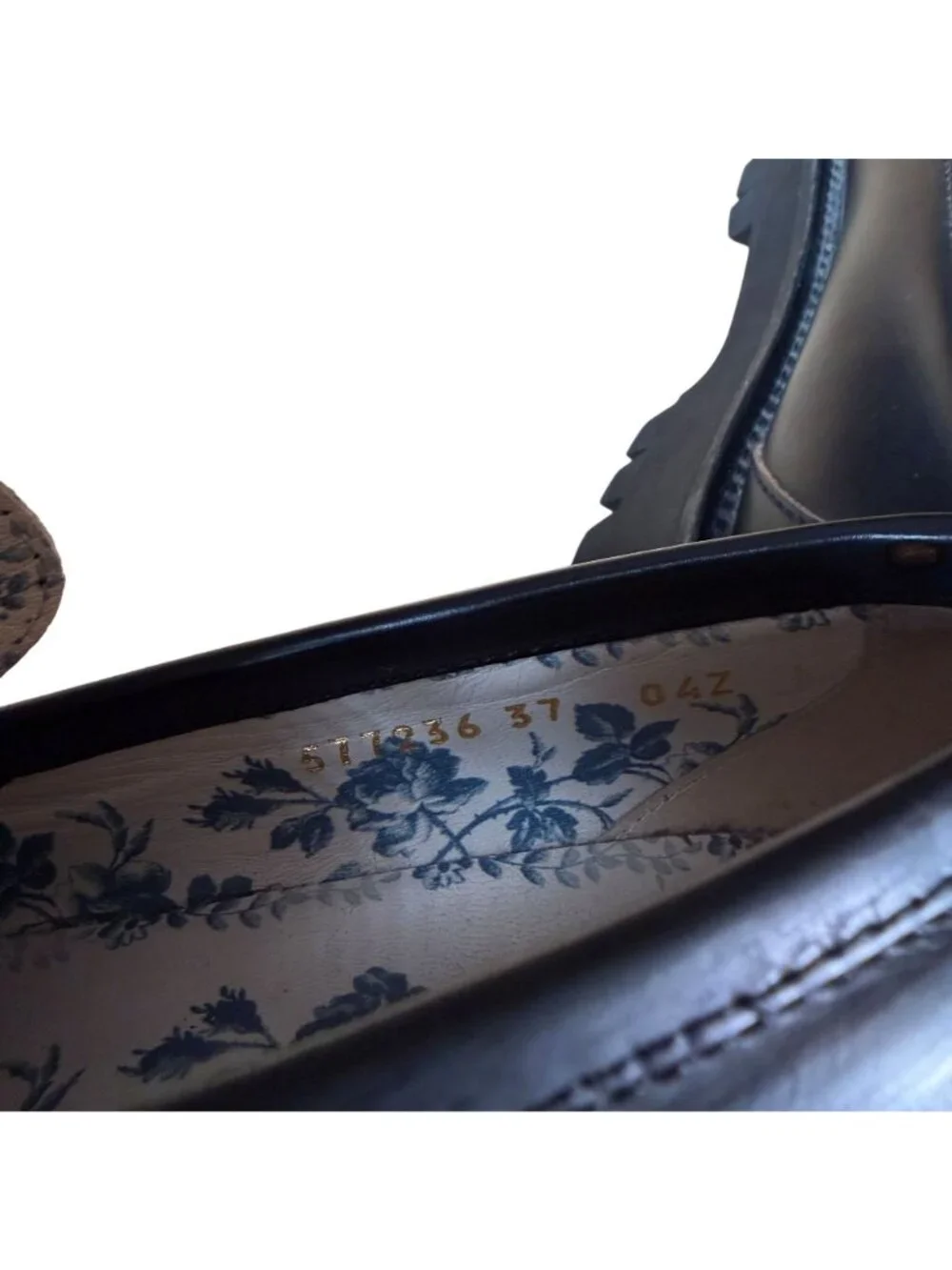 Gucci Cordovan Harald Black Leather Horsebit Lug Sole Loafers Size EU 37 US 7